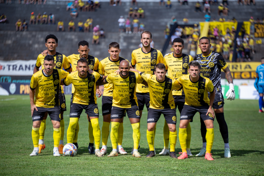 FC Cascavel vence o Azuriz em casa e sobe na tabela